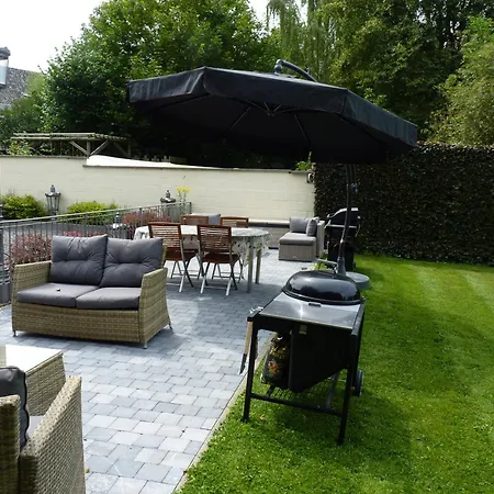 Les Bons Amis Дом отдыха